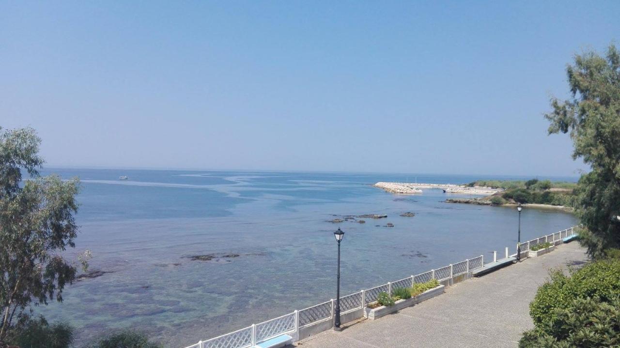 Blue Apartment Preveza Exterior foto